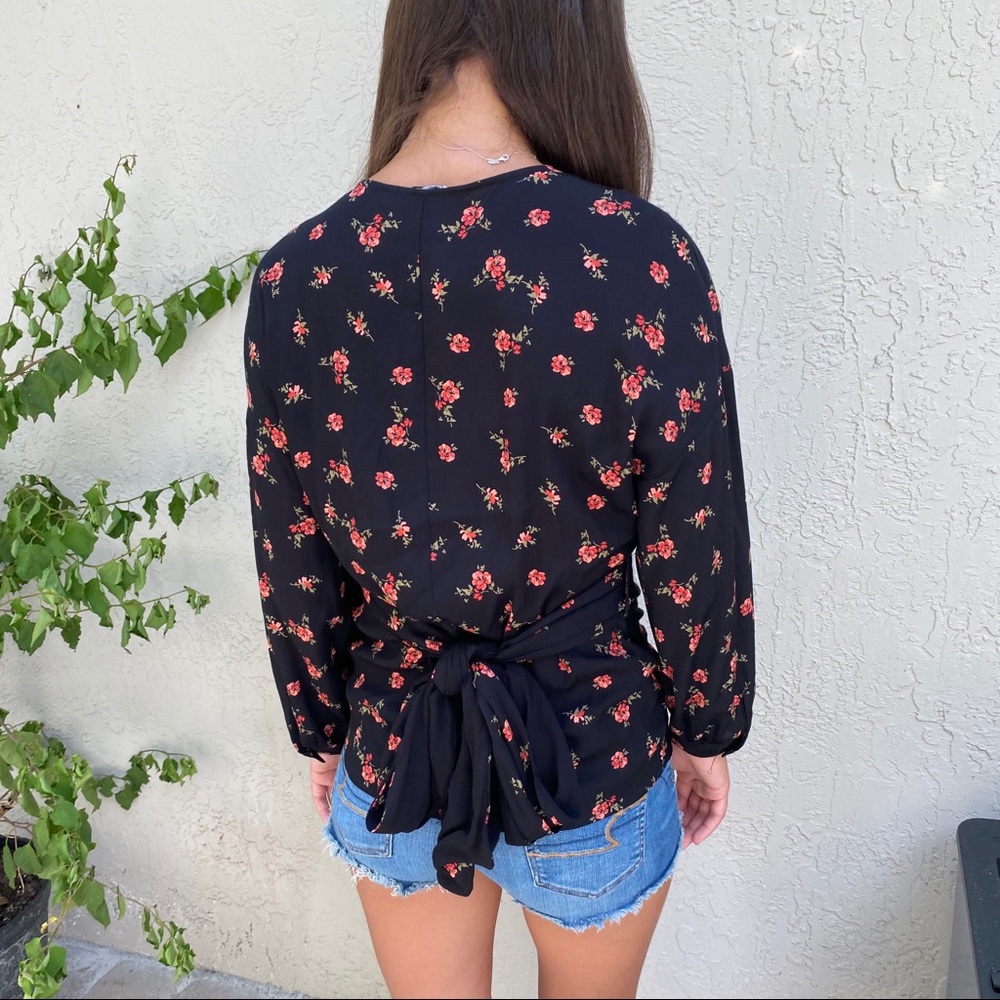 Zara | Black Floral Long Sleeve Wrap Top - Picture 4 of 4